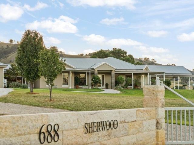 Cottage for sale in Mullamuddy, New South Wales