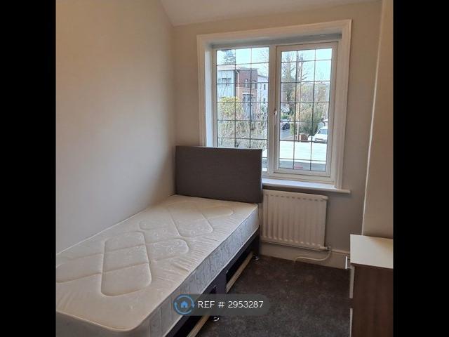 Room for rent in Greater London