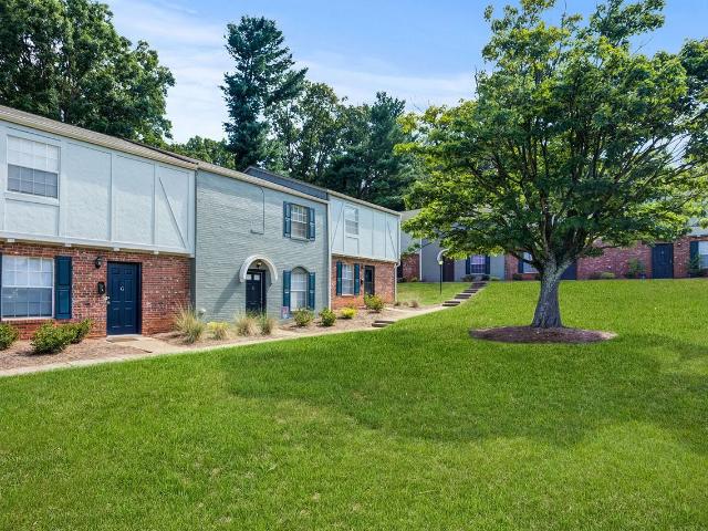 Apartment for rent in Pfafftown, North Carolina