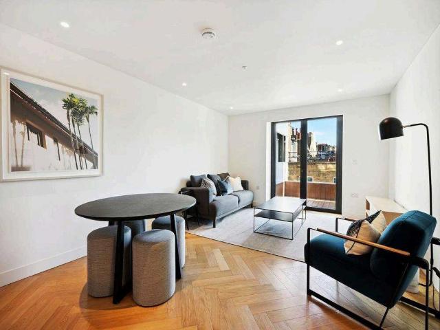 Apartment for rent in Soho, Greater London