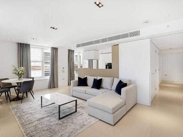 Apartment for rent in Soho, Greater London