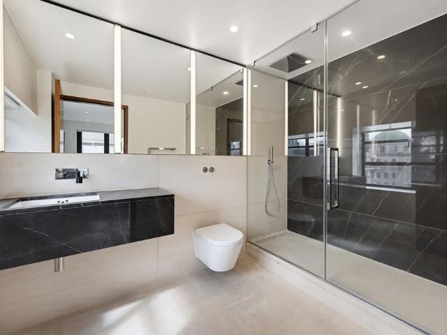 Apartment for rent in Soho, Greater London