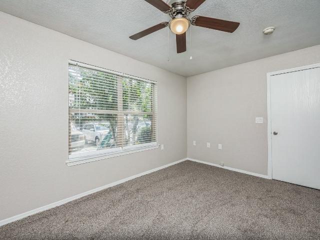 Apartment for rent in Sherwood Apartment for rent in Sherwood