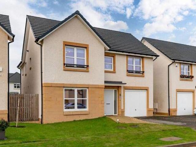 House for sale in Sewell, Scotland