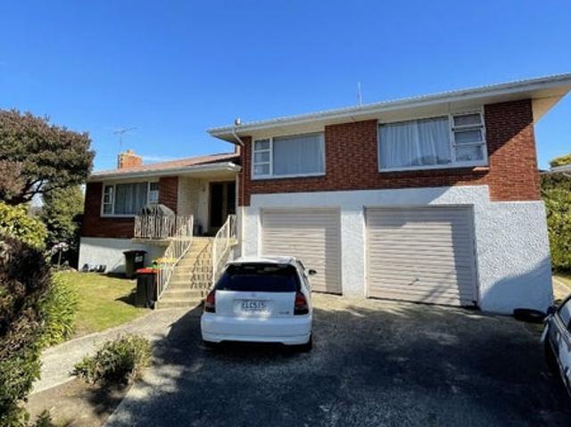 House for rent in Otakou