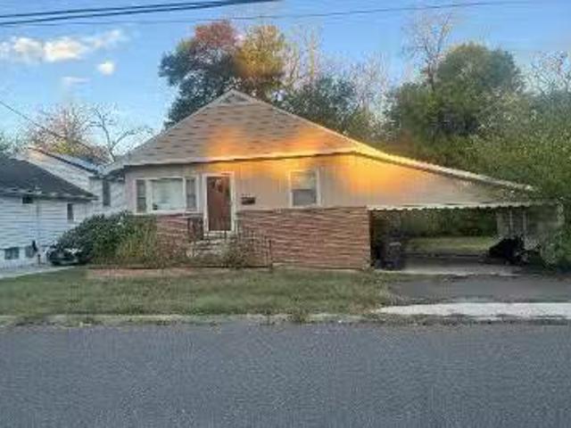 House for sale in Sewell