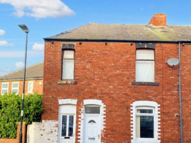 Apartment for rent in Houghtonside, Tyne And Wear