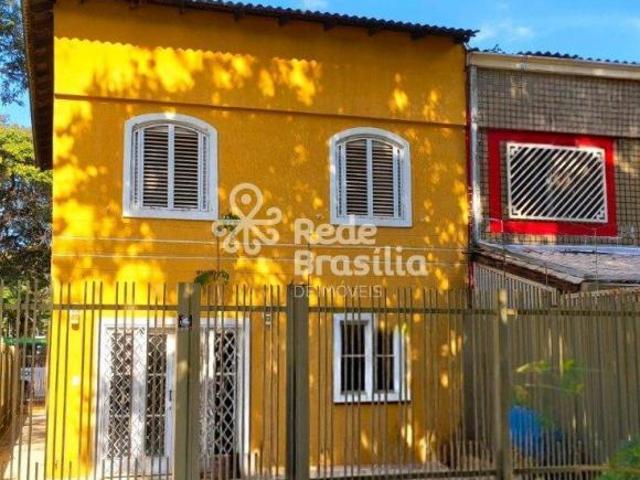 Casa venda em Região Geográfica Imediata do Distrito Federal, Região Integrada de Desenvolvimento do Distrito Federal e Entorno