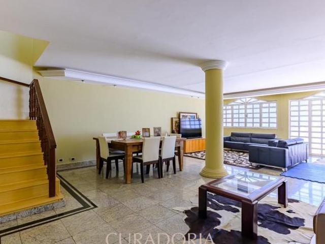 Casa venda em Região Geográfica Imediata do Distrito Federal, Região Integrada de Desenvolvimento do Distrito Federal e Entorno