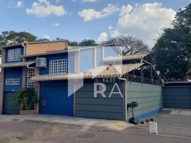 Casa venda em Região Geográfica Imediata do Distrito Federal, Região Integrada de Desenvolvimento do Distrito Federal e Entorno