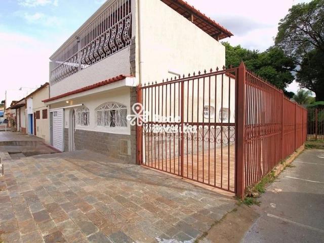 Casa aluguel em SQS 107, Plano Piloto