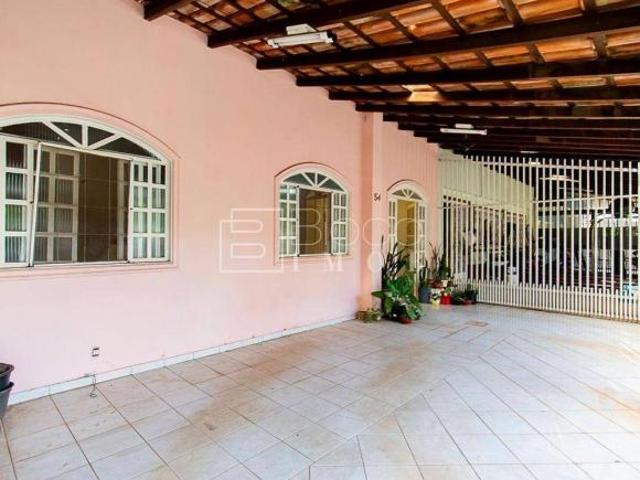 Casa venda em Região Geográfica Imediata do Distrito Federal, Região Integrada de Desenvolvimento do Distrito Federal e Entorno