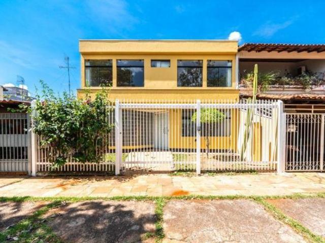 Casa venda em Região Geográfica Imediata do Distrito Federal, Região Integrada de Desenvolvimento do Distrito Federal e Entorno