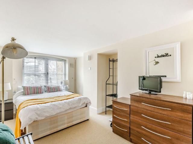 Apartment for rent in Clapham Junction, Greater London