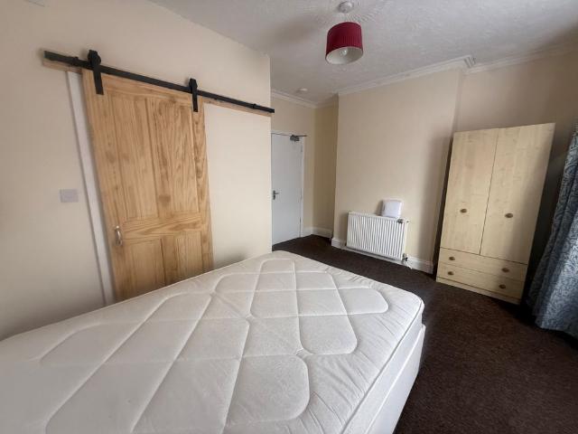 House for rent in Penn Hill, Poole