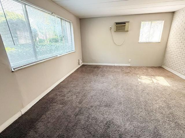 Apartment for rent in Roselawn, Ohio