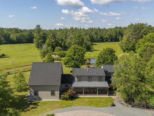 House for sale in New Hampshire