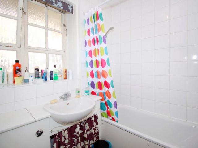 Room for rent in St. John's Wood, Greater London
