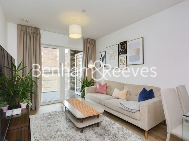 Apartment for rent in Upton Park, Greater London