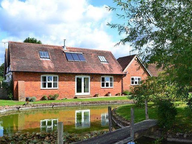 House for rent in Broomers Corner, Horsham