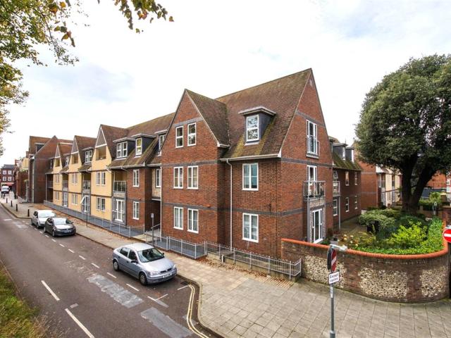 House for rent in Chichester