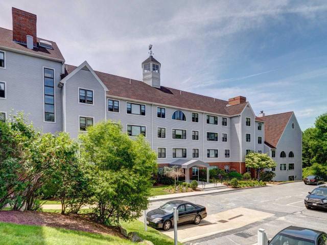 Apartment for rent in Steep Brook, Fall River