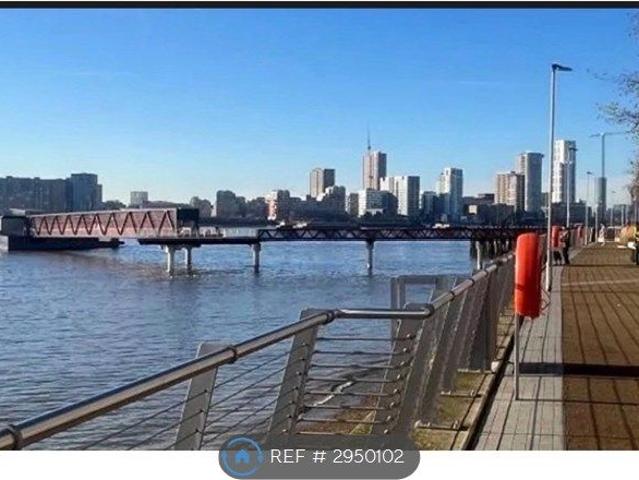 Apartment for rent in Silvertown, Greater London