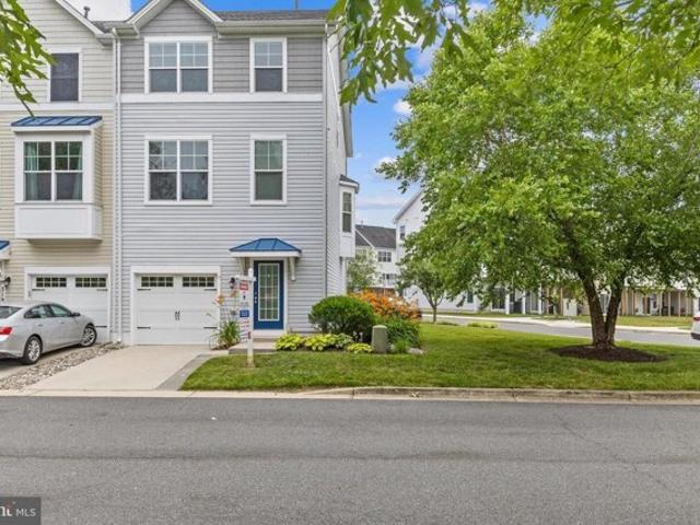 Condo for sale in Cambridge Condo for sale in Cambridge