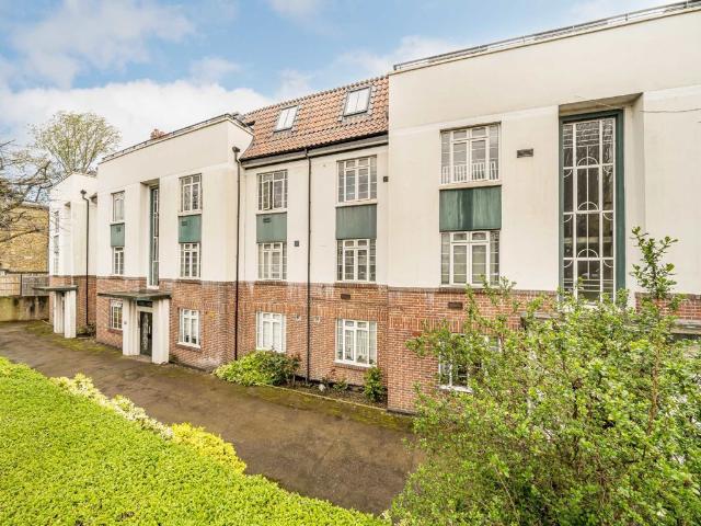 Apartment for rent in Brent Cross, Greater London