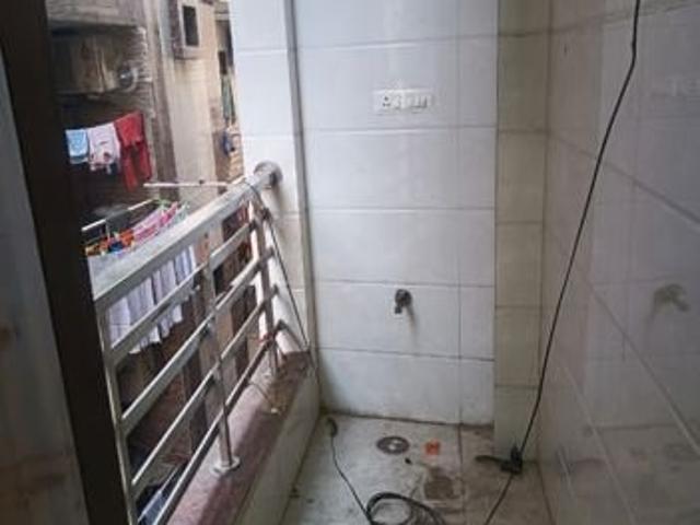 Property for rent in Deri