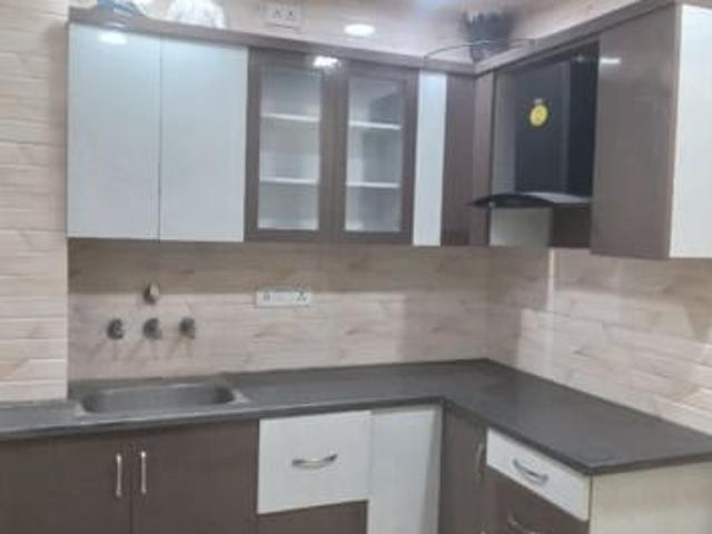 Property for rent in Deri