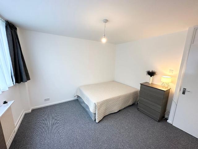 House for rent in Amberley Estate, Maida Vale
