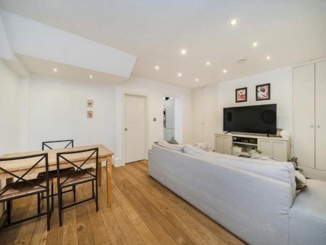 House for rent in Kensal Town, Maida Vale