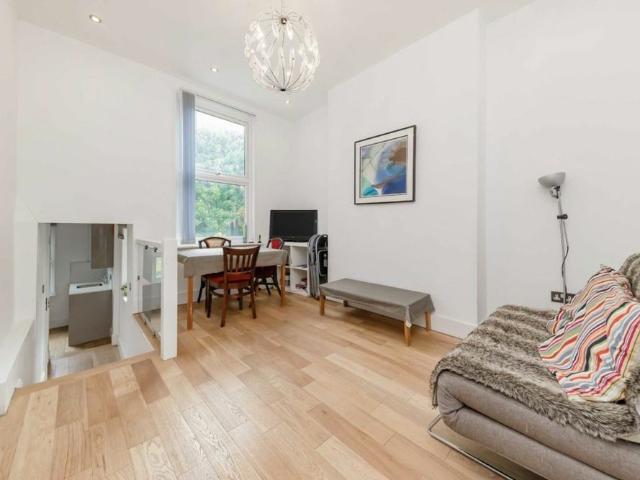 House for rent in Kensal Town, Maida Vale