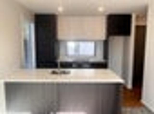 Townhouse for rent in Shirley, Canterbury