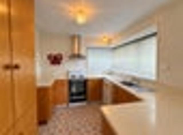House for rent in Chaslands, Canterbury