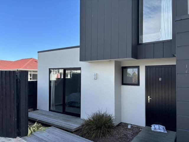 House for rent in Chaslands, Canterbury