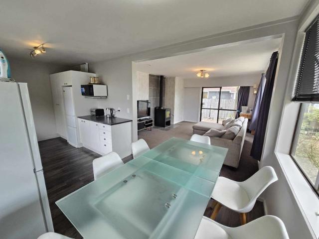 House for rent in Chaslands, Canterbury