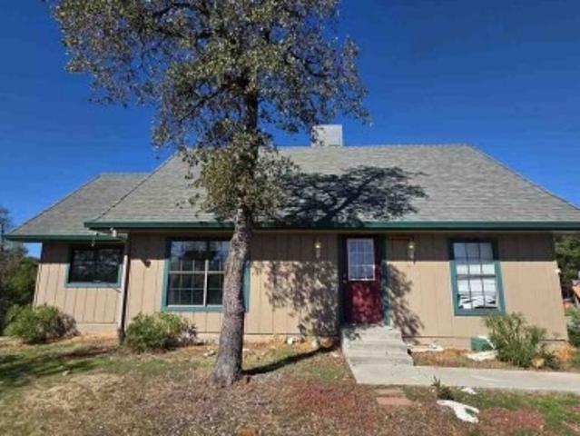 House for sale in Shasta, California