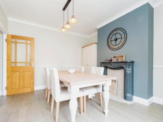 House for rent in London Borough of Barking and Dagenham, Greater London
