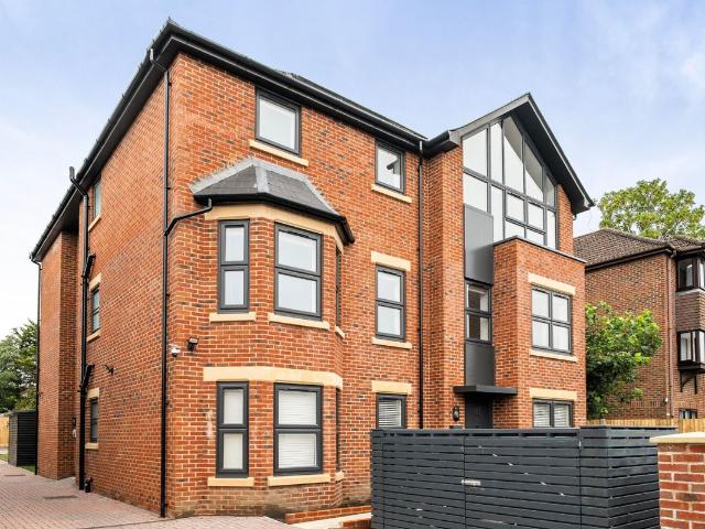 Apartment for rent in Hill, City Of Southampton