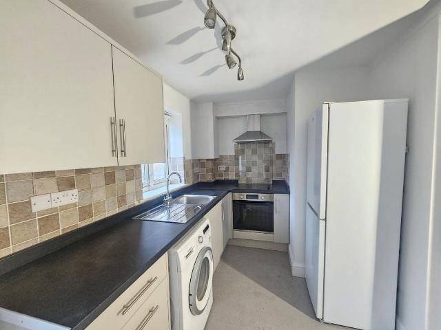 Apartment for rent in Hill, City Of Southampton