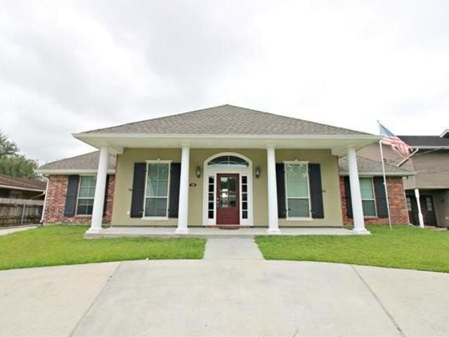 House for sale in Belle Chasse
