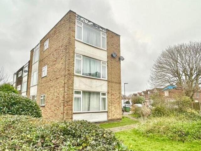 House for sale in Barton Stacey, Hampshire