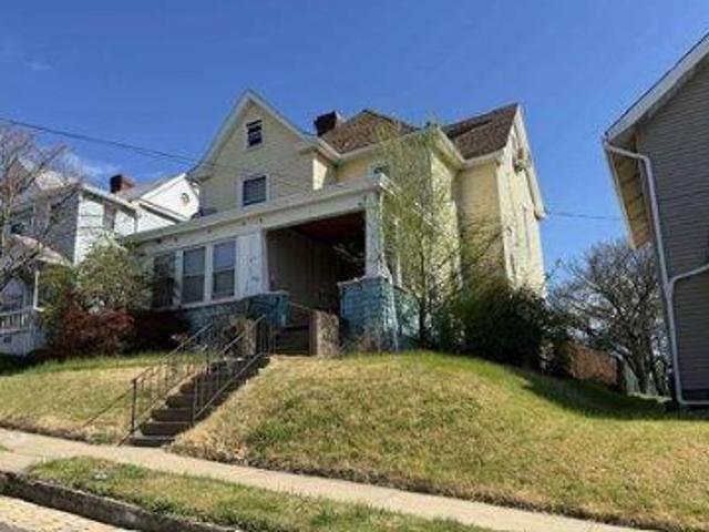 House for sale in Washington, Pennsylvania