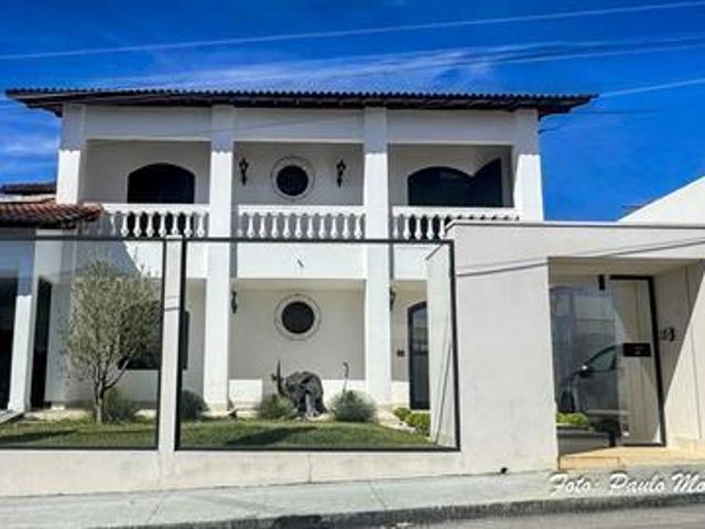 Casa venda em Região Geográfica Imediata do Distrito Federal, Região Integrada de Desenvolvimento do Distrito Federal e Entorno