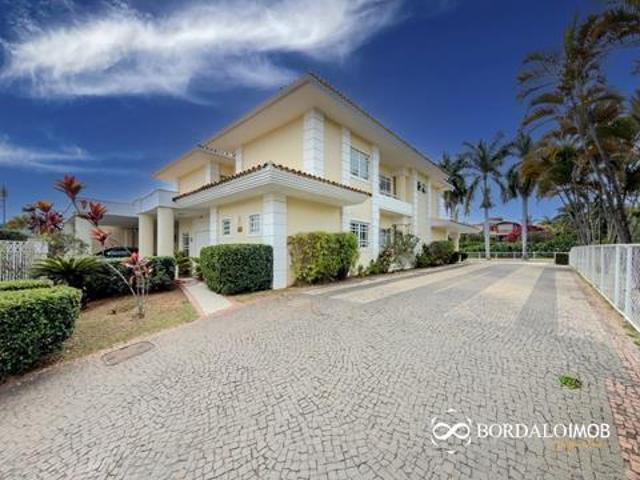Casa venda em Região Geográfica Imediata do Distrito Federal, Região Integrada de Desenvolvimento do Distrito Federal e Entorno