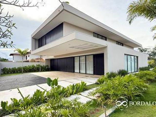 Casa venda em Região Geográfica Imediata do Distrito Federal, Região Integrada de Desenvolvimento do Distrito Federal e Entorno