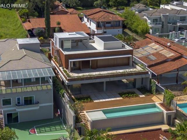 Casa venda em Região Geográfica Imediata do Distrito Federal, Região Integrada de Desenvolvimento do Distrito Federal e Entorno