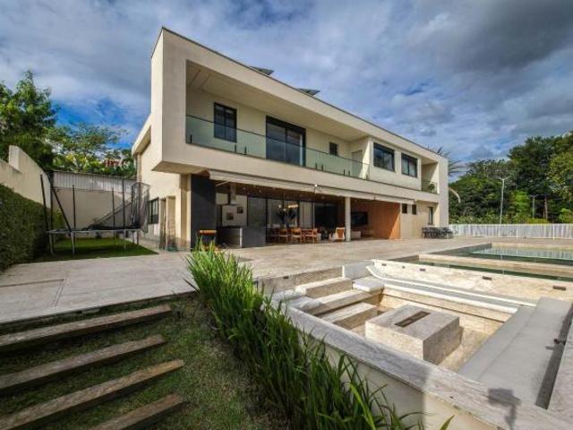 Casa venda em Região Geográfica Imediata do Distrito Federal, Região Integrada de Desenvolvimento do Distrito Federal e Entorno